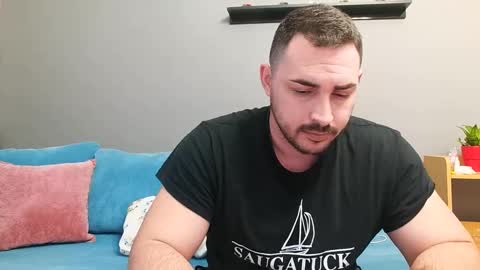 Snapshot of djmute chatting on December 21, 2024, 12:06 pm STR8 BOYv online show from December 21, 2024, 12:06 pm