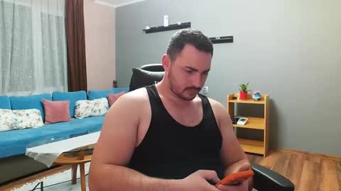 Snapshot of djmute chatting on January 16, 2025, 5:44 pm STR8 BOYv online show from January 16, 2025, 5:44 pm