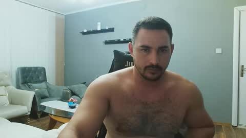 Snapshot of djmute chatting on September 28, 2025, 8:36 pm STR8 BOYv online show from September 28, 2025, 8:36 pm