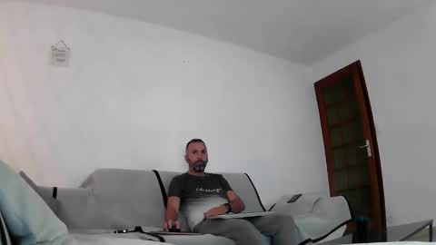 Snapshot of djo3322 chatting on December 1, 2024, 10:21 pm Djo online show from December 1, 2024, 10:21 pm