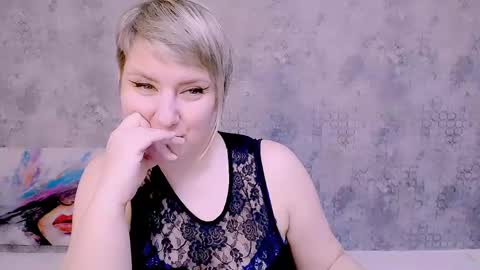 djullia online show from March 6, 2025, 1:14 pm