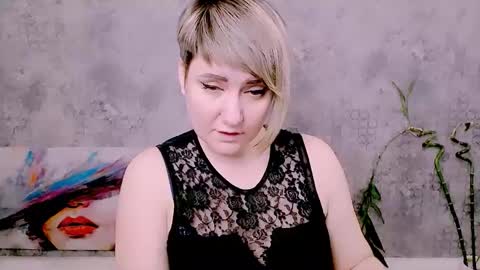 djullia online show from February 15, 2026, 7:51 am