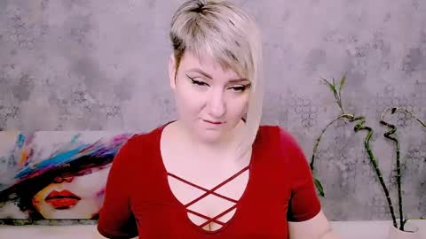 djullia online show from June 5, 2026, 6:52 am