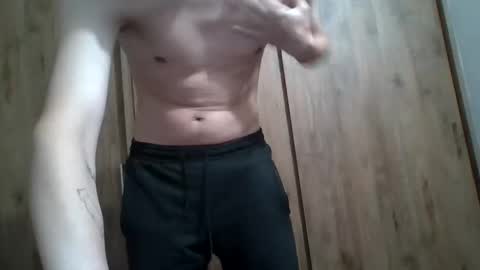 dlittle33 online show from February 5, 2025, 11:50 pm