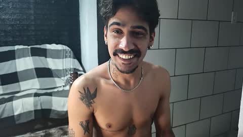 AmigodotadoZL online show from November 3, 2025, 1:51 am