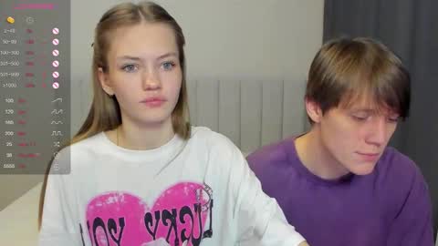 Polly and Kiriko online show from October 24, 2025, 12:19 am