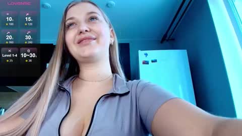 Snapshot of do_u_want_alice chatting on February 20, 2026, 6:48 am Alice online show from February 20, 2026, 6:48 am