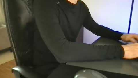 doctor_luv_69 online show from March 12, 2026, 10:54 am