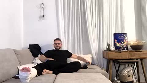 doctorziva online show from December 5, 2025, 1:25 am