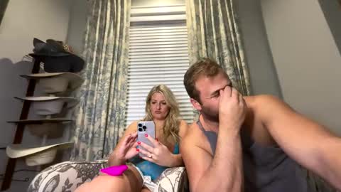 Snapshot of docwife12 chatting on January 17, 2026, 3:44 am docwife12 online show from January 17, 2026, 3:44 am