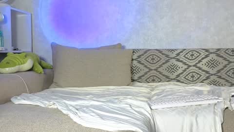 Snapshot of doedeeer chatting on December 21, 2024, 1:32 pm Alex online show from December 21, 2024, 1:32 pm