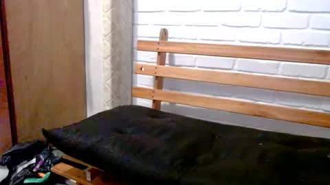 dogtattoo77 online show from October 27, 2025, 12:36 am