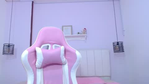 Dolce online show from January 21, 2025, 2:05 pm