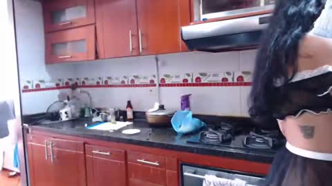 Snapshot of dolceclown_ chatting on October 20, 2025, 7:47 pm dolceclown_ online show from October 20, 2025, 7:47 pm