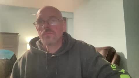 dolins online show from March 16, 2026, 5:44 am