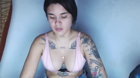 doll_and_thebrown online show from October 30, 2025, 2:46 am