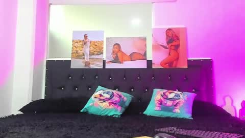 C E L E S T E  online show from February 12, 2025, 9:22 pm