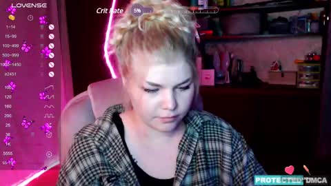 Chloe online show from December 4, 2024, 12:08 am