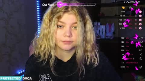 Chloe online show from December 16, 2024, 4:02 am