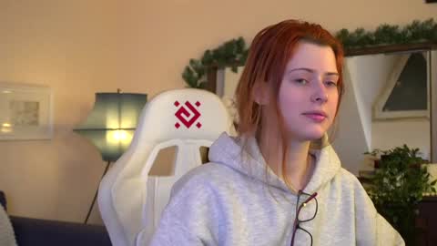 Snapshot of doll_lesli chatting on January 13, 2025, 3:15 pm Your doll Lesli online show from January 13, 2025, 3:15 pm