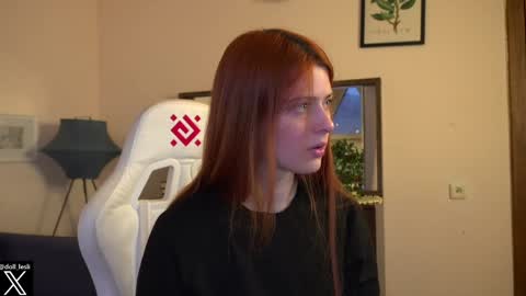 Snapshot of doll_lesli chatting on February 1, 2025, 2:24 pm Your doll Lesli online show from February 1, 2025, 2:24 pm