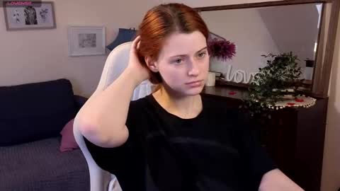 Snapshot of doll_lesli chatting on February 27, 2025, 2:10 pm Your doll Lesli online show from February 27, 2025, 2:10 pm