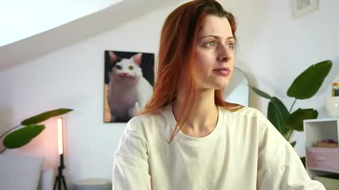 Your doll Lesli online show from April 4, 2026, 1:08 pm