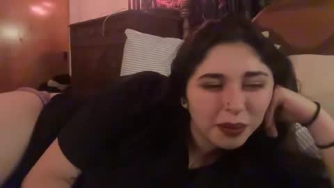 Doll online show from April 11, 2026, 4:39 am