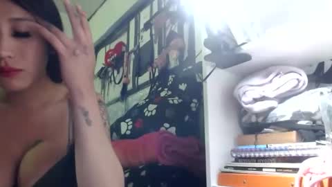 Snapshot of doll_sary chatting on December 24, 2024, 3:38 am Catherine XXX online show from December 24, 2024, 3:38 am