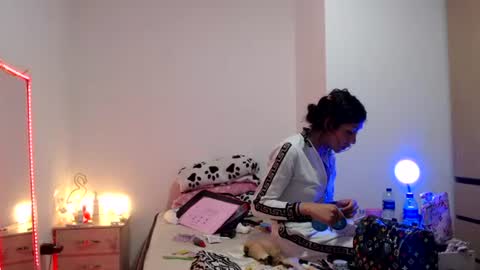 Catherine XXX online show from June 12, 2026, 9:14 pm