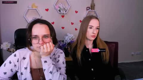 doll_vey online show from March 1, 2025, 9:18 am