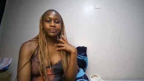 dollberry online show from December 10, 2024, 7:37 am