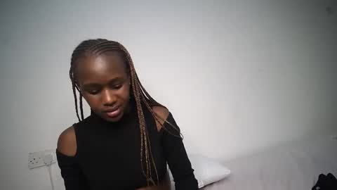 dollberry online show from December 28, 2024, 10:03 am