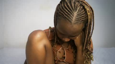 dollberry online show from February 4, 2025, 11:27 pm