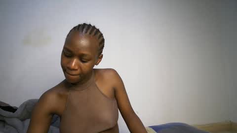 dollberry online show from February 19, 2025, 11:36 pm