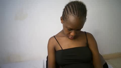 dollberry online show from March 12, 2025, 10:26 am