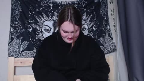 Miss Rose online show from December 18, 2024, 6:57 pm