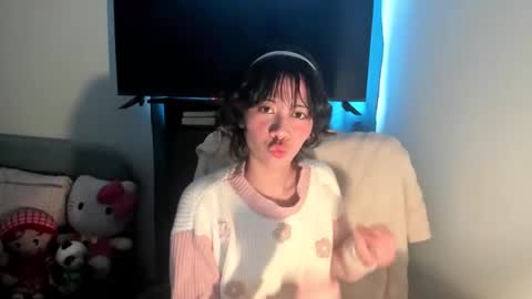 mina online show from September 14, 2025, 9:25 pm