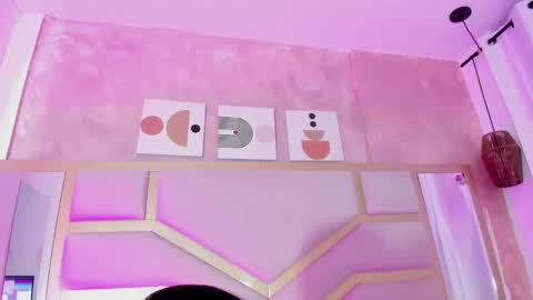 Dollsweety online show from September 27, 2025, 10:37 pm