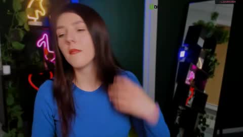 dolly_sunshine online show from April 11, 2026, 5:45 am