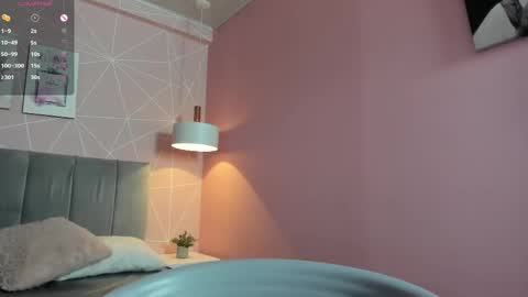 Call me Zoe  online show from February 18, 2025, 8:27 am