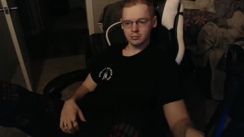 Snapshot of doloresman chatting on February 18, 2025, 9:10 am doloresman online show from February 18, 2025, 9:10 am