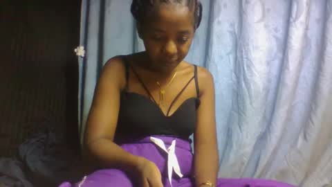 doloresslu online show from March 29, 2026, 11:10 am