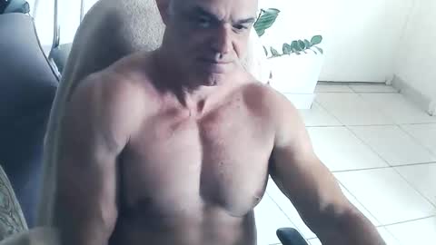dom_sexx online show from January 9, 2026, 4:10 pm