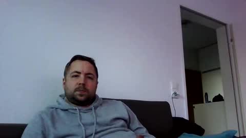 Snapshot of dombio_12 chatting on February 21, 2025, 3:43 pm dombio_12 online show from February 21, 2025, 3:43 pm