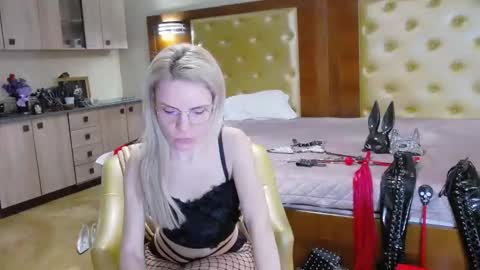 domcaprisse online show from March 19, 2026, 10:30 am