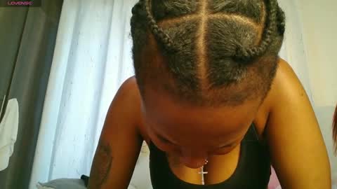 Amarie noels online show from January 6, 2026, 12:42 pm