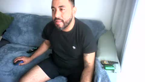 all fetishes online show from September 19, 2025, 4:40 pm