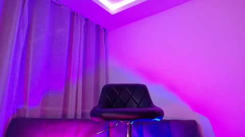 jjhoy online show from April 25, 2026, 9:12 am