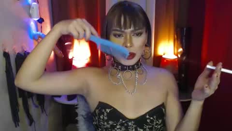 Snapshot of dominantrix_diannaxxx chatting on February 28, 2026, 6:53 pm diana online show from February 28, 2026, 6:53 pm
